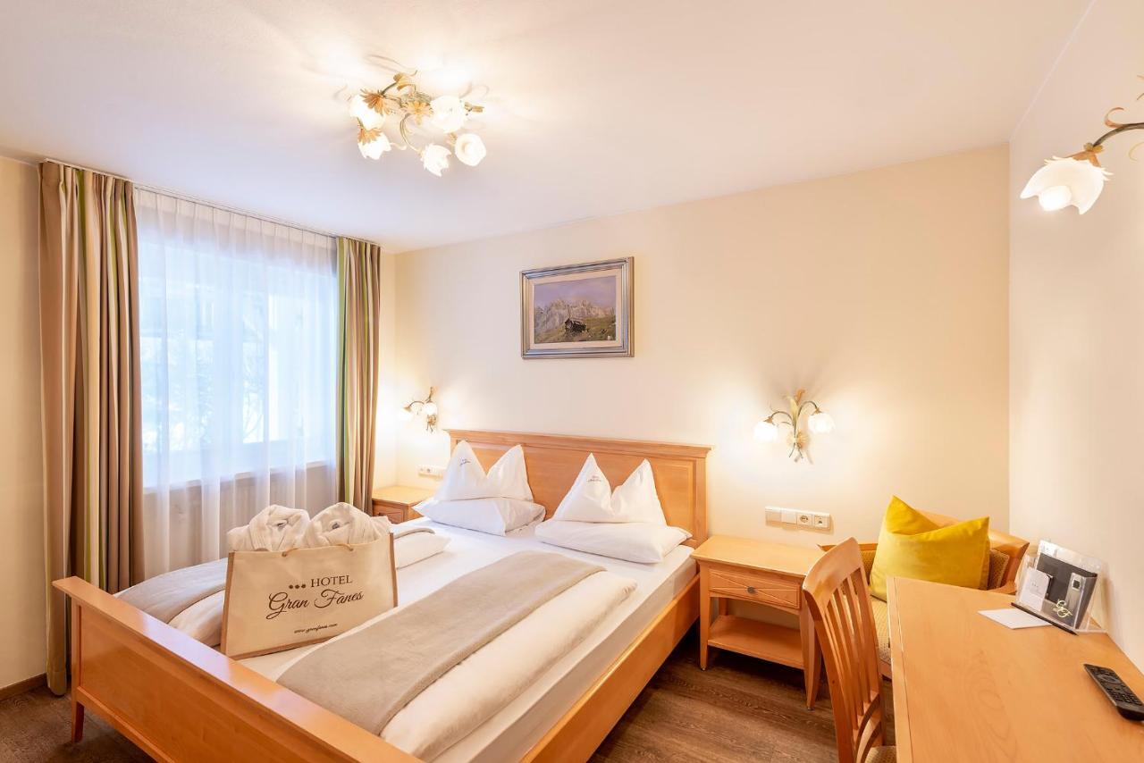 Hotel Gran Fanes Corvara In Badia Exterior foto